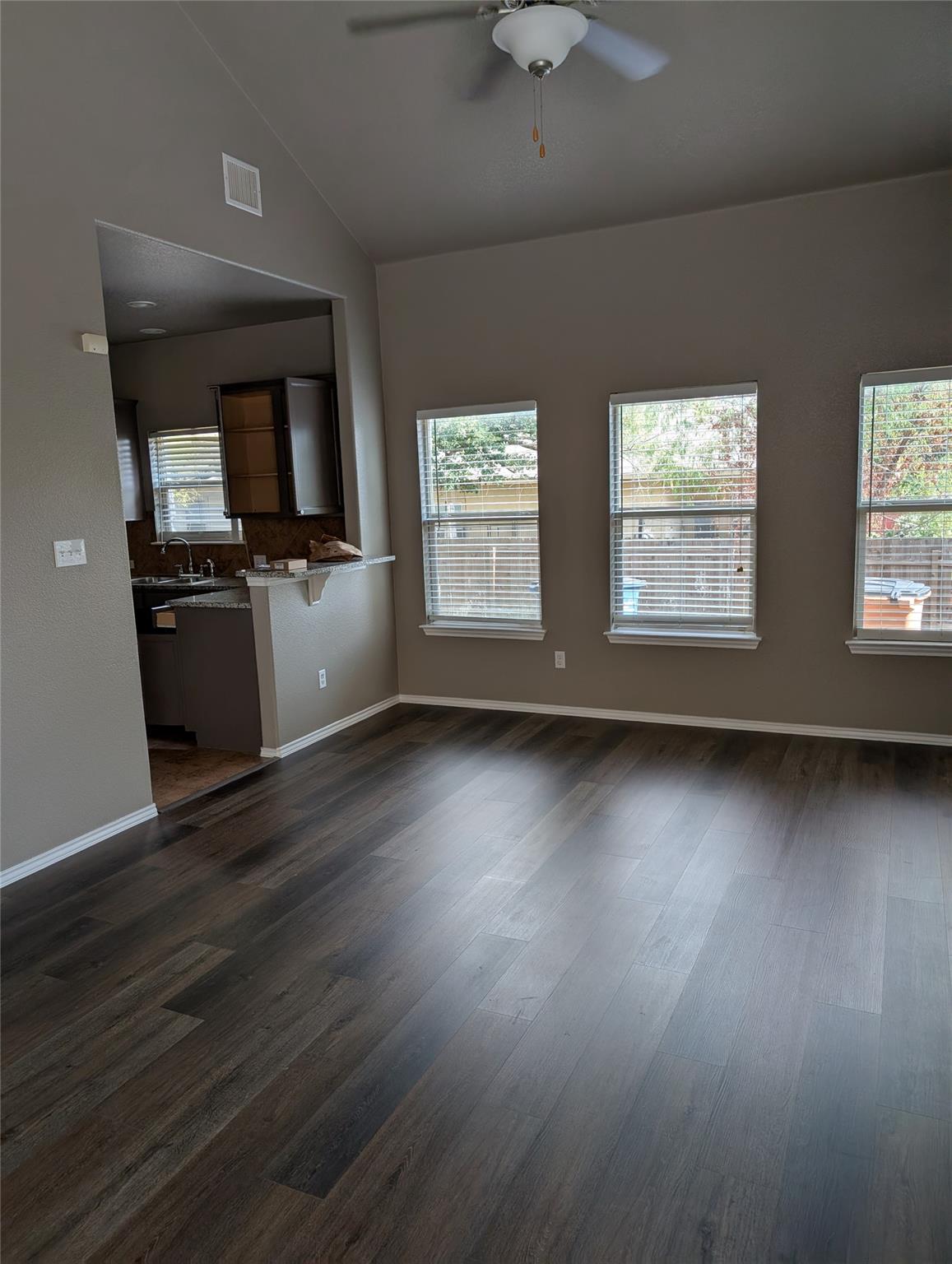 11025 Boundless Valley Dr Property Photo 6