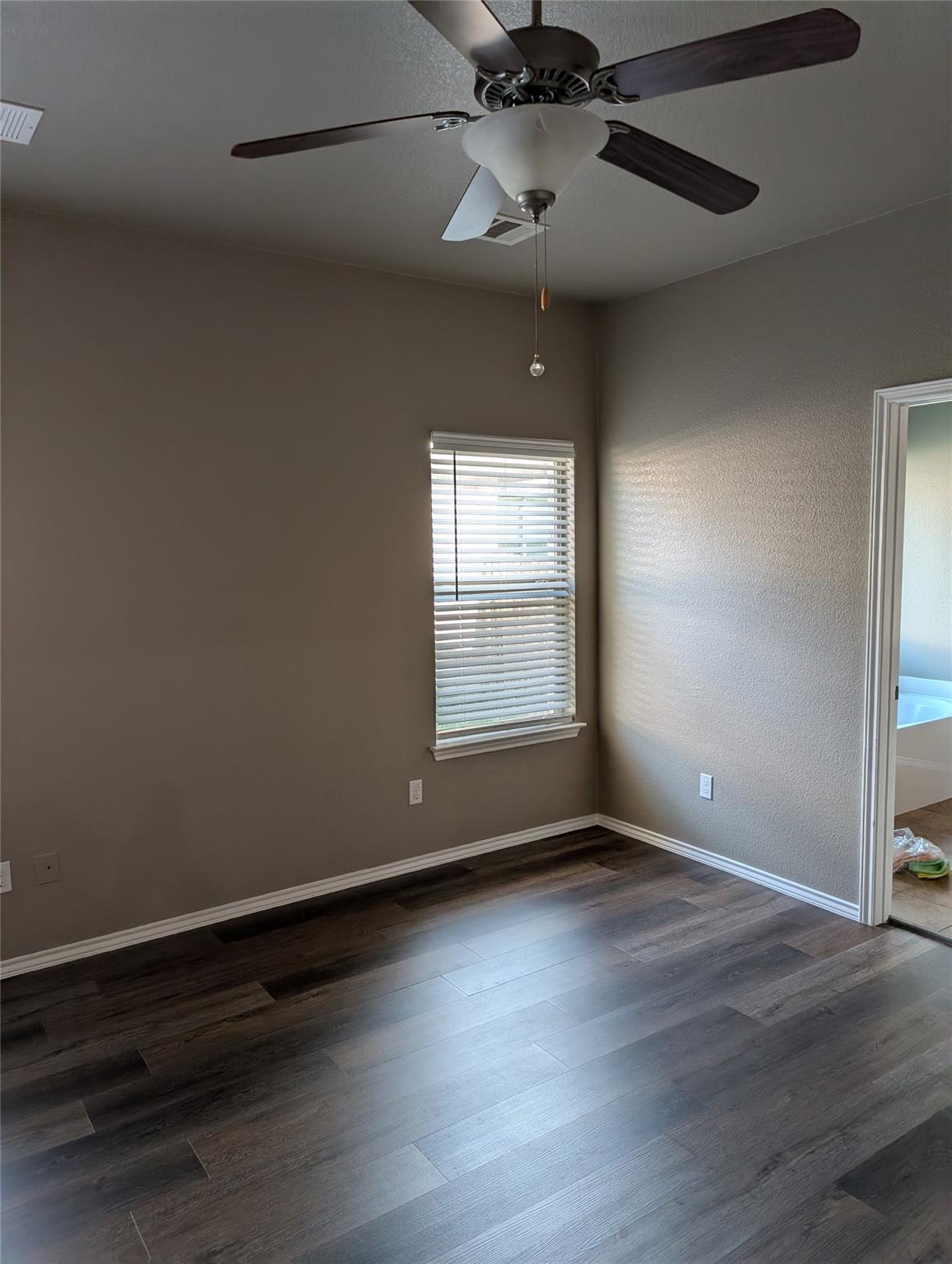 11025 Boundless Valley Dr Property Photo 10