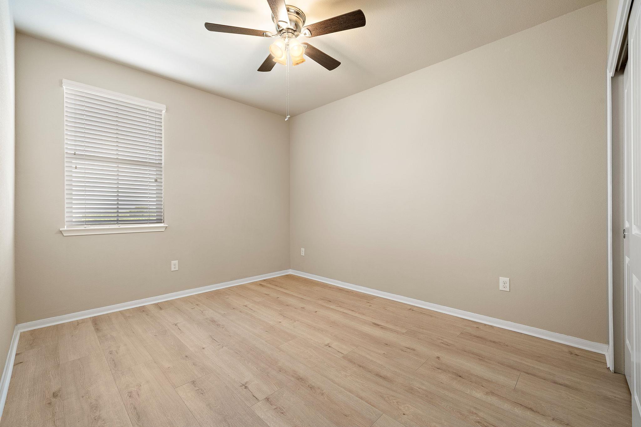 2880 Donnell Dr #3402 Property Photo 14
