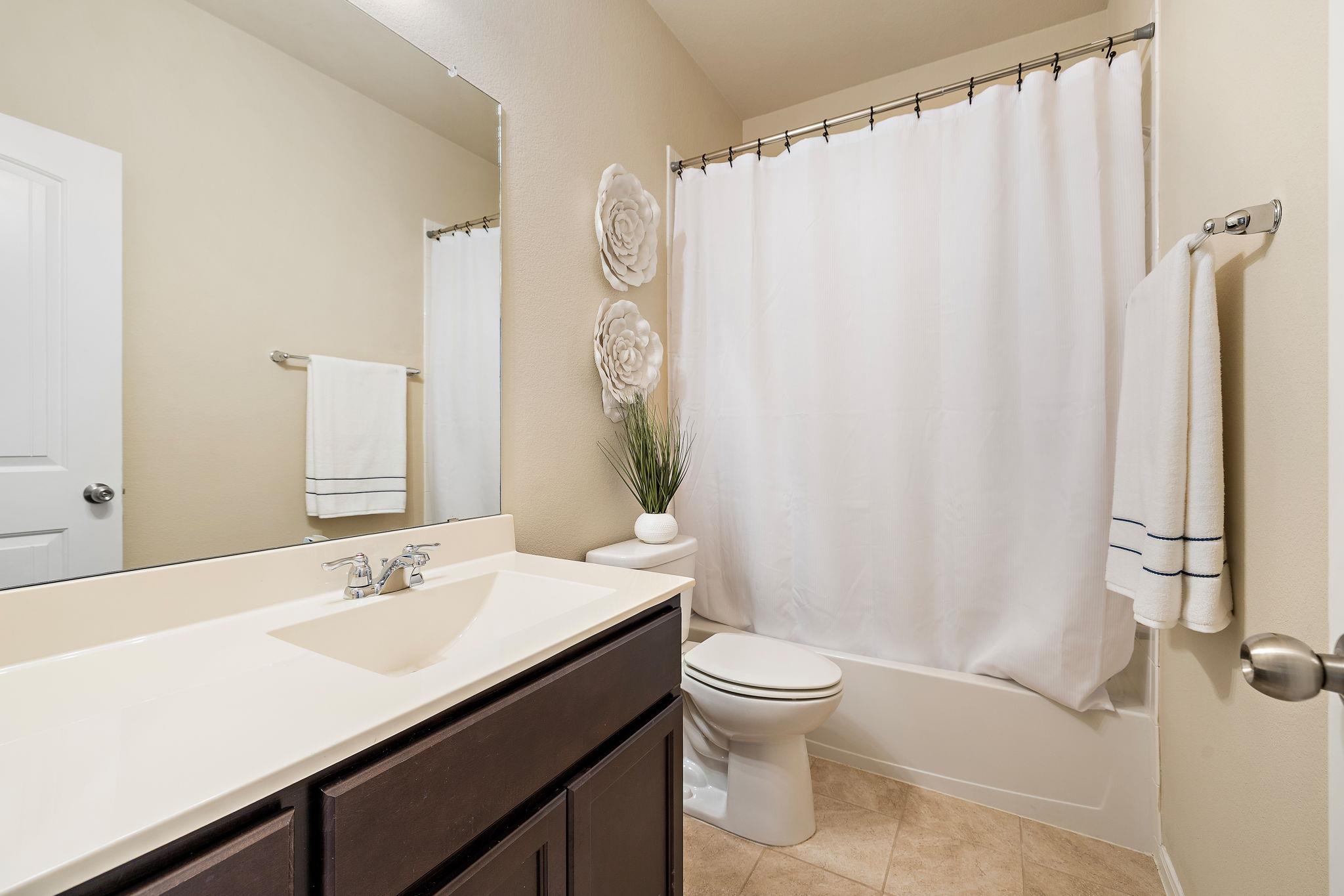 2880 Donnell Dr #3402 Property Photo 15