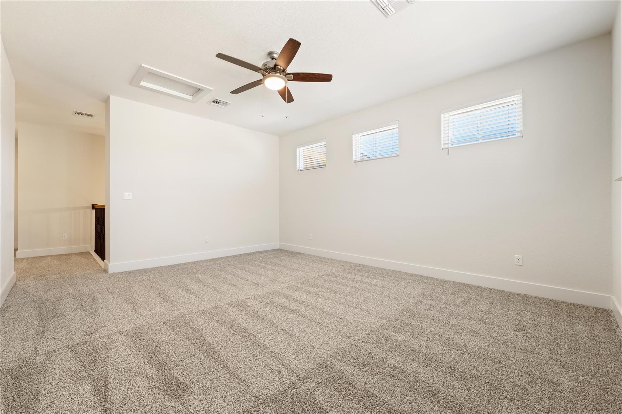 2345 Airport Dr Property Photo 27