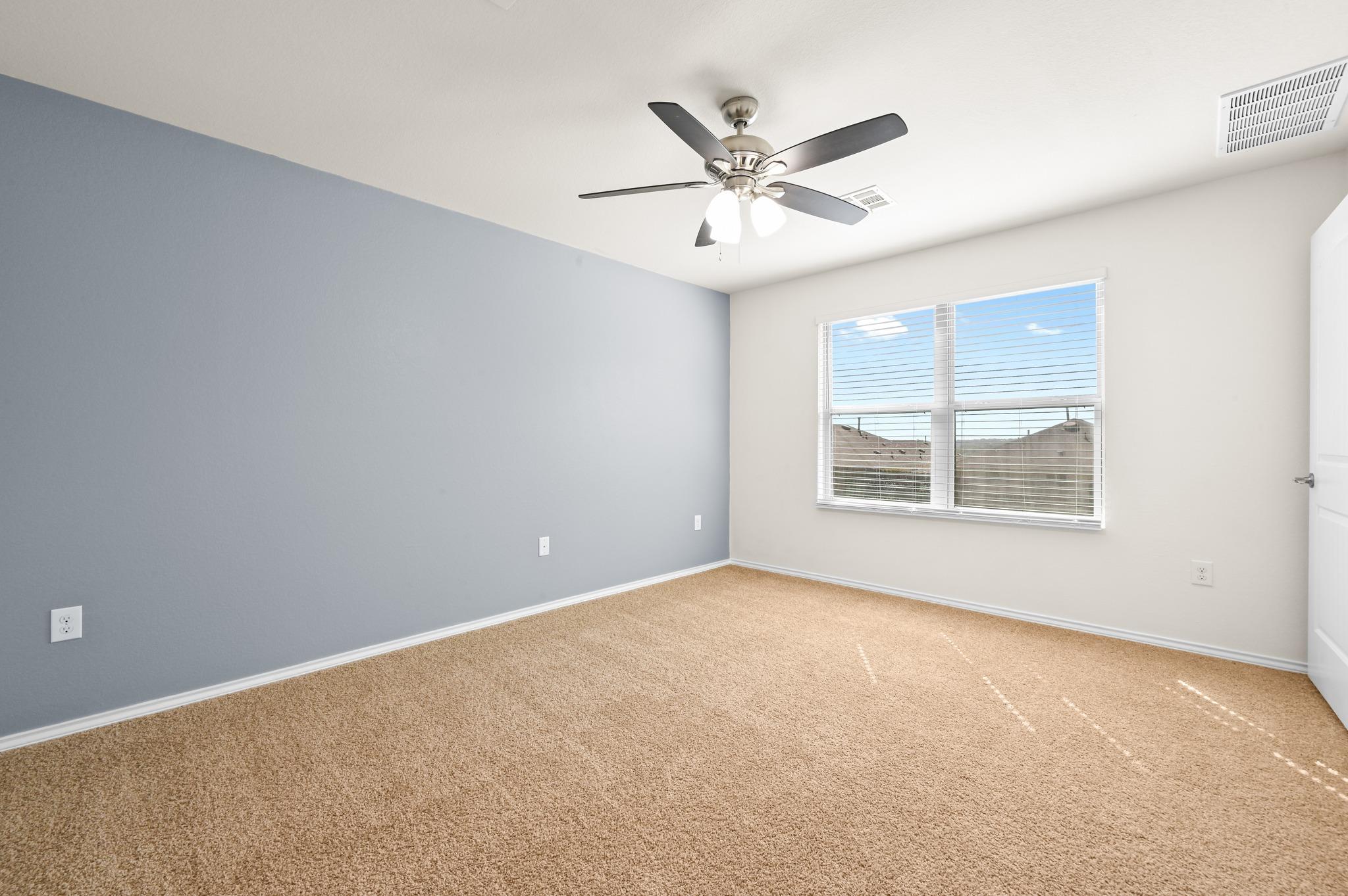 10209 Crescendo Ln Property Photo 7