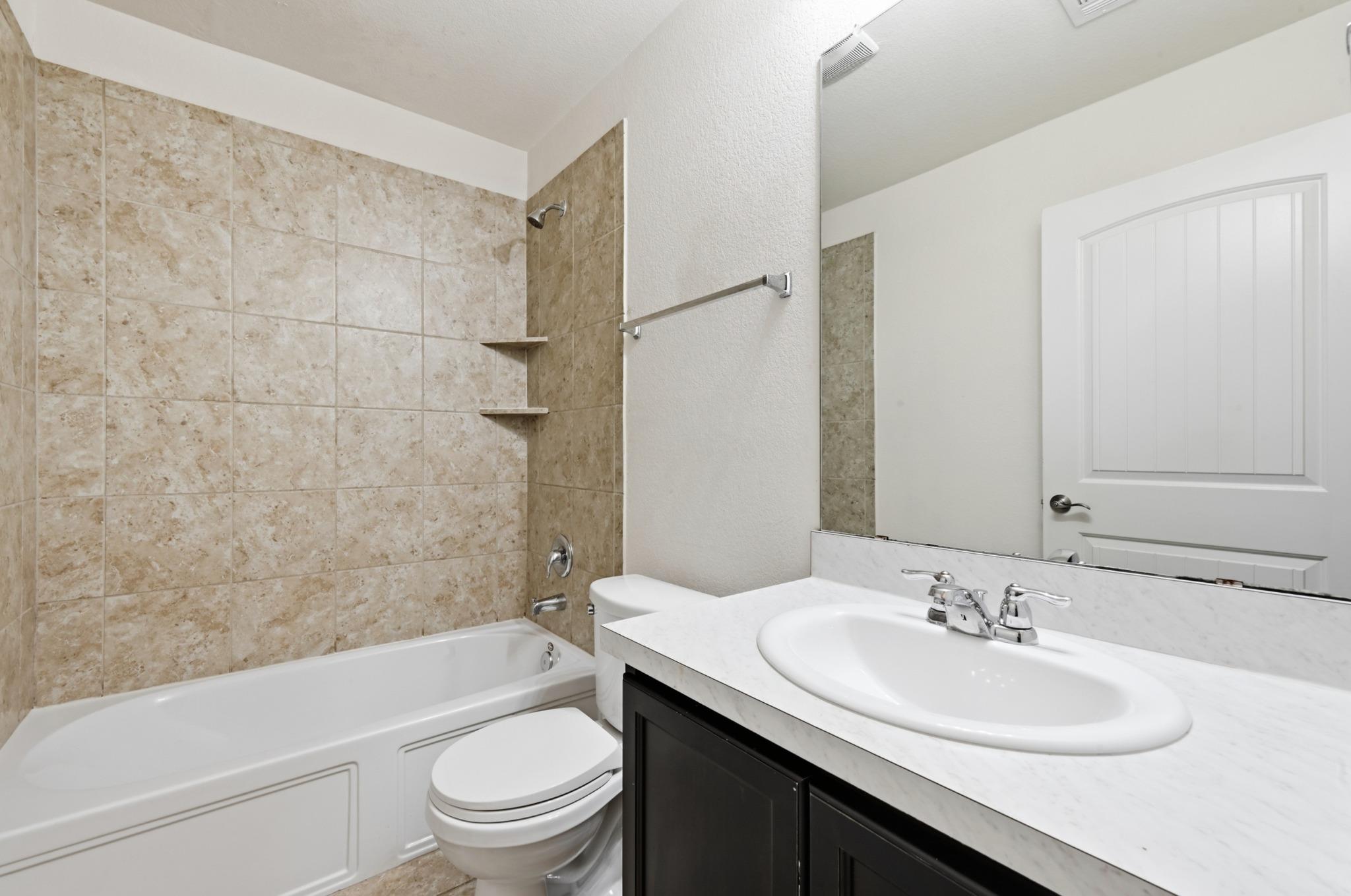 10209 Crescendo Ln Property Photo 13