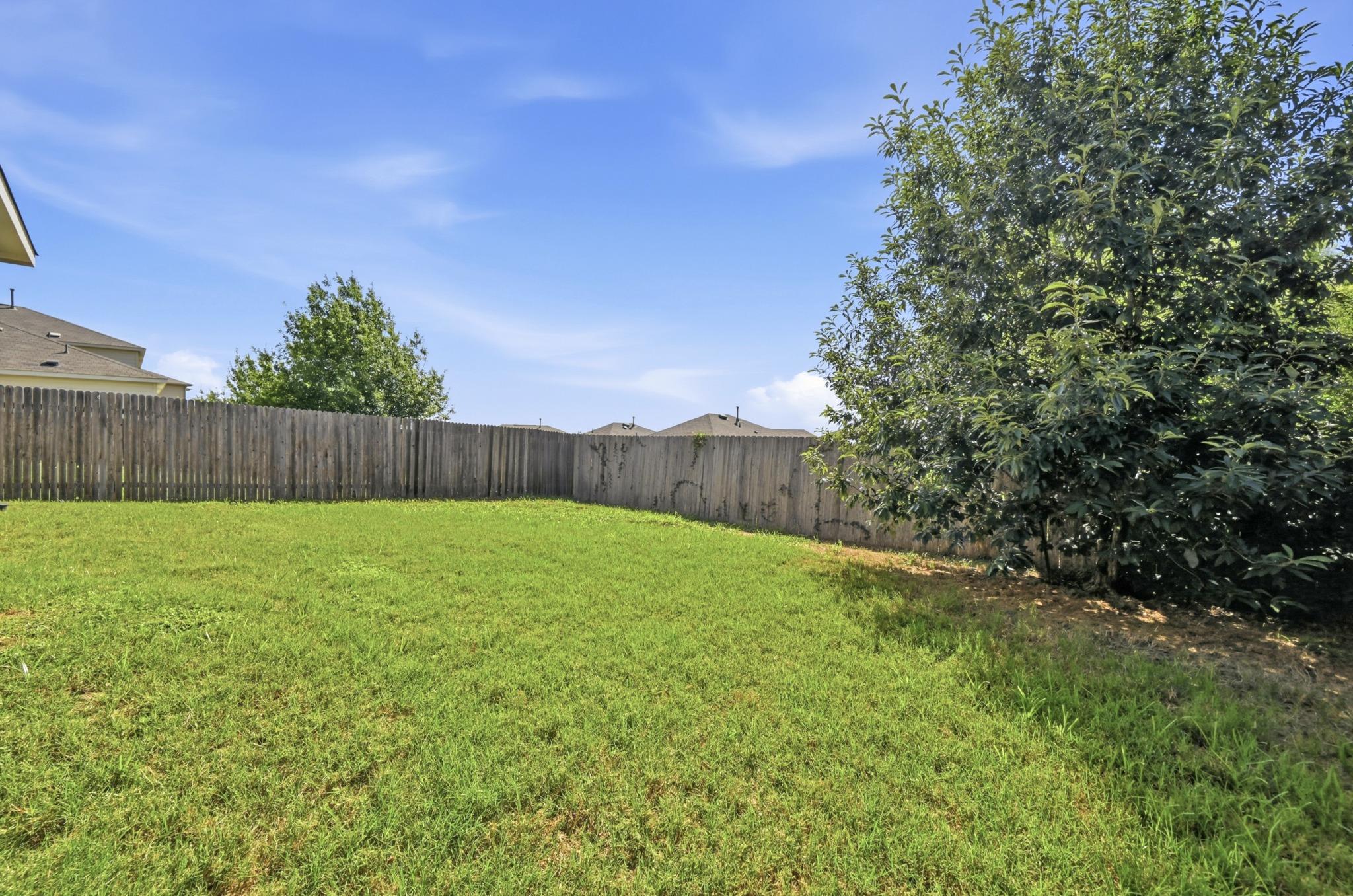 10209 Crescendo Ln Property Photo 20