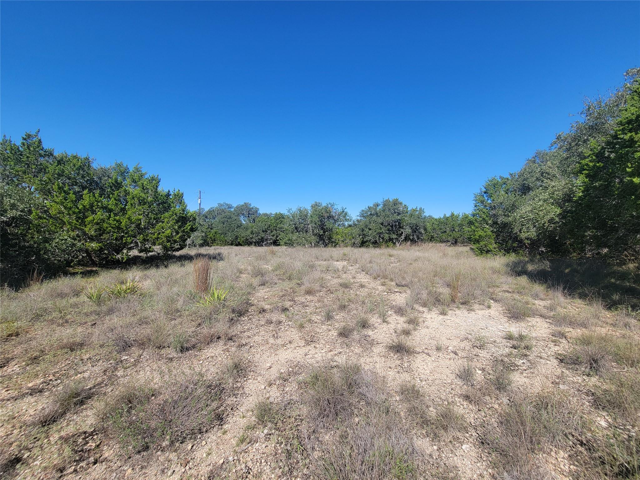 648 Bonita Dr Property Photo 3