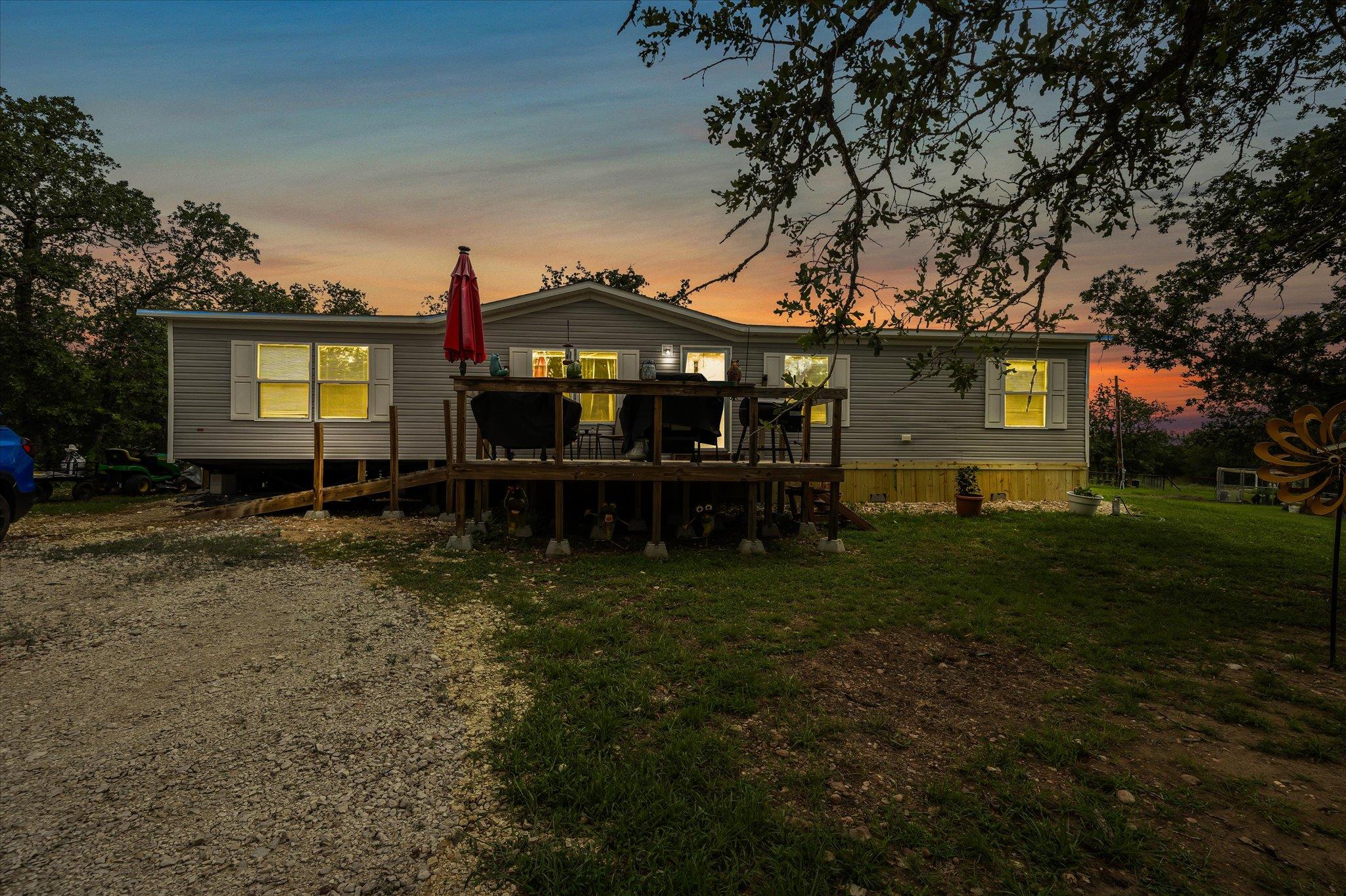 2755 Washburn Rd Property Photo 5
