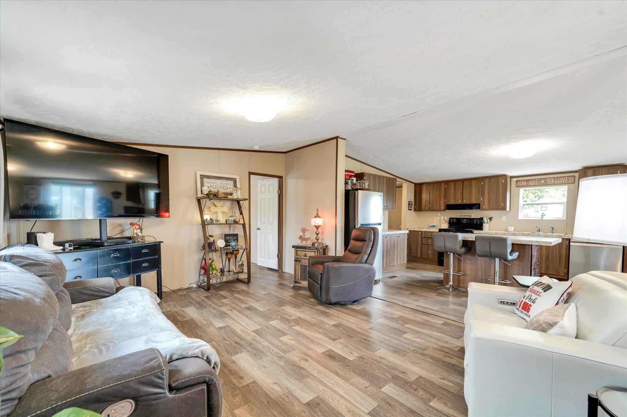 2755 Washburn Rd Property Photo 12