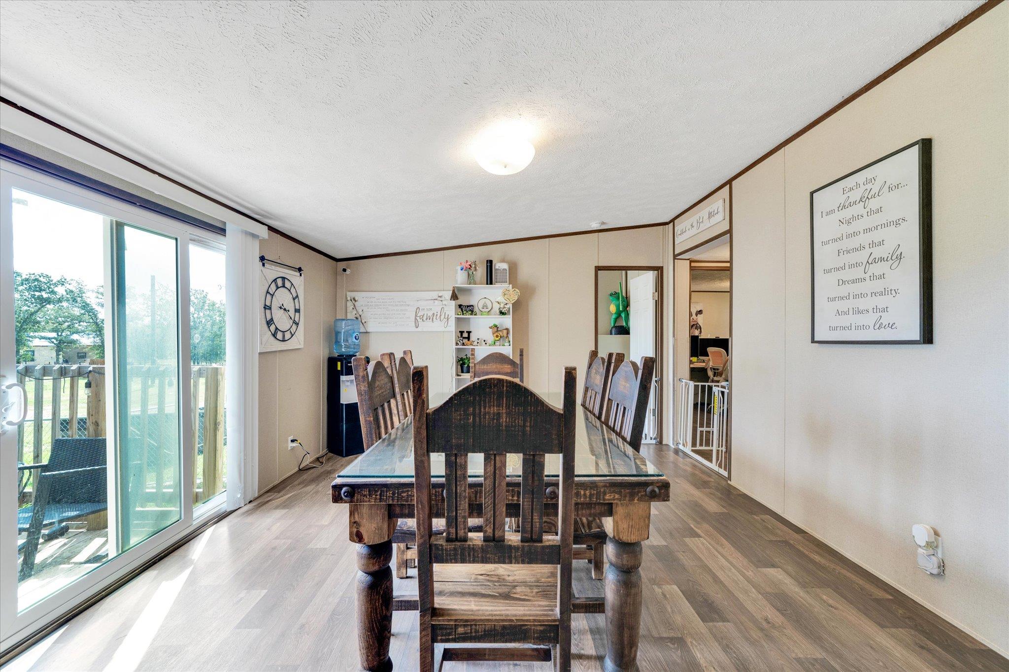 2755 Washburn Rd Property Photo 16