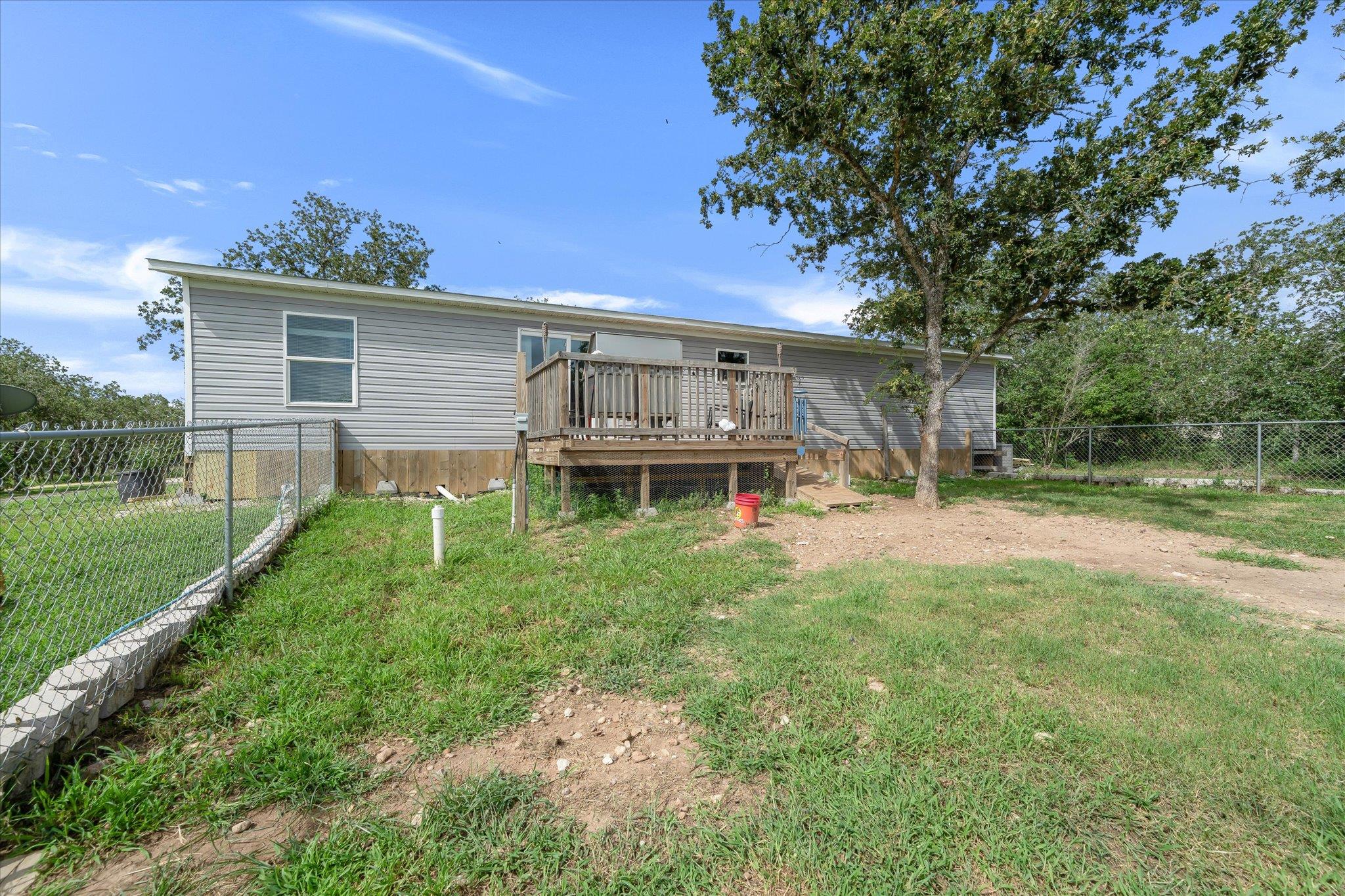 2755 Washburn Rd Property Photo 26