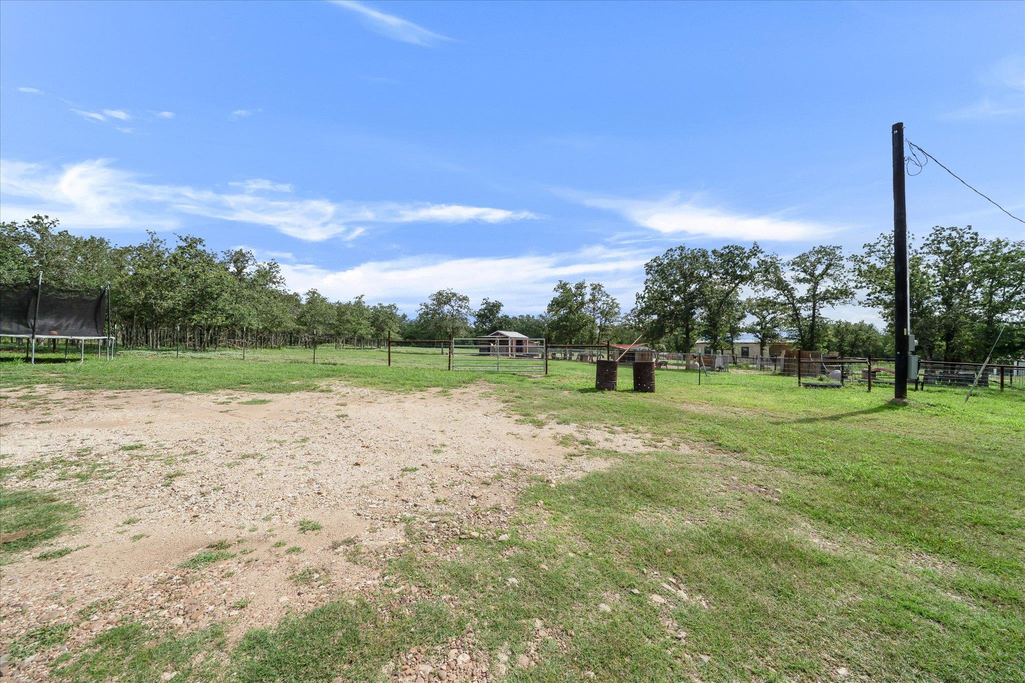 2755 Washburn Rd Property Photo 34