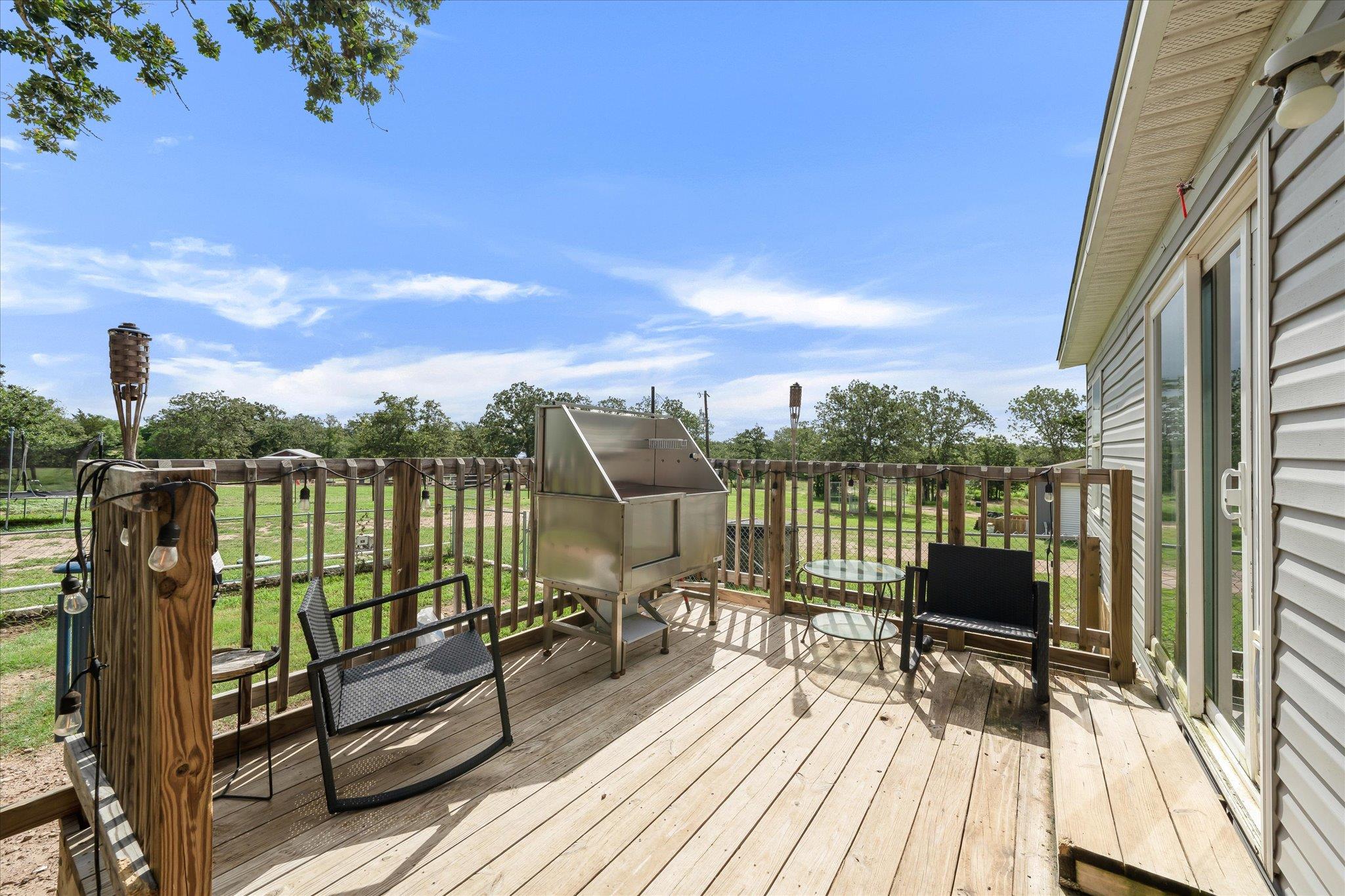 2755 Washburn Rd Property Photo 36