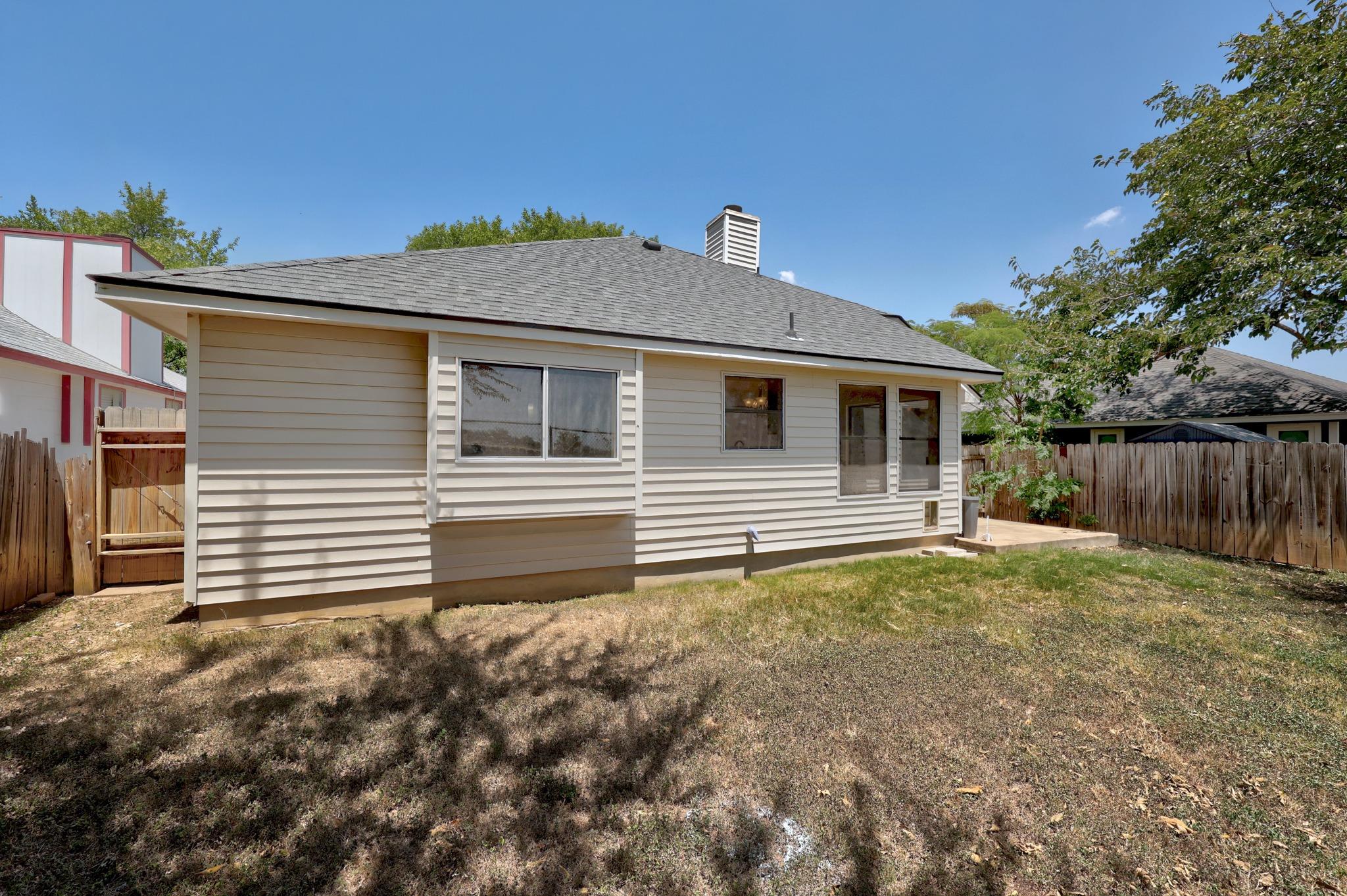 1511 Lantana Dr Property Photo 24