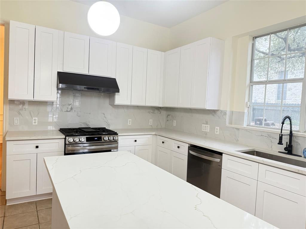 15220 Calaveras Dr Property Photo 8