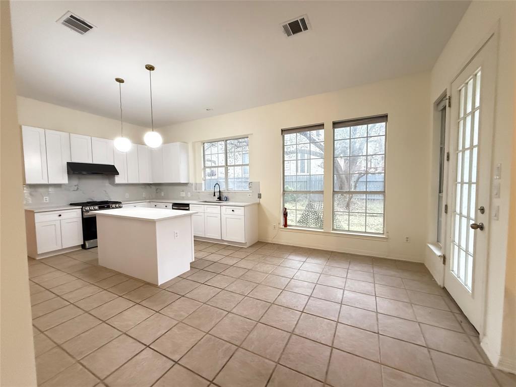 15220 Calaveras Dr Property Photo 10