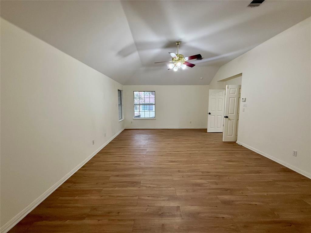 15220 Calaveras Dr Property Photo 17