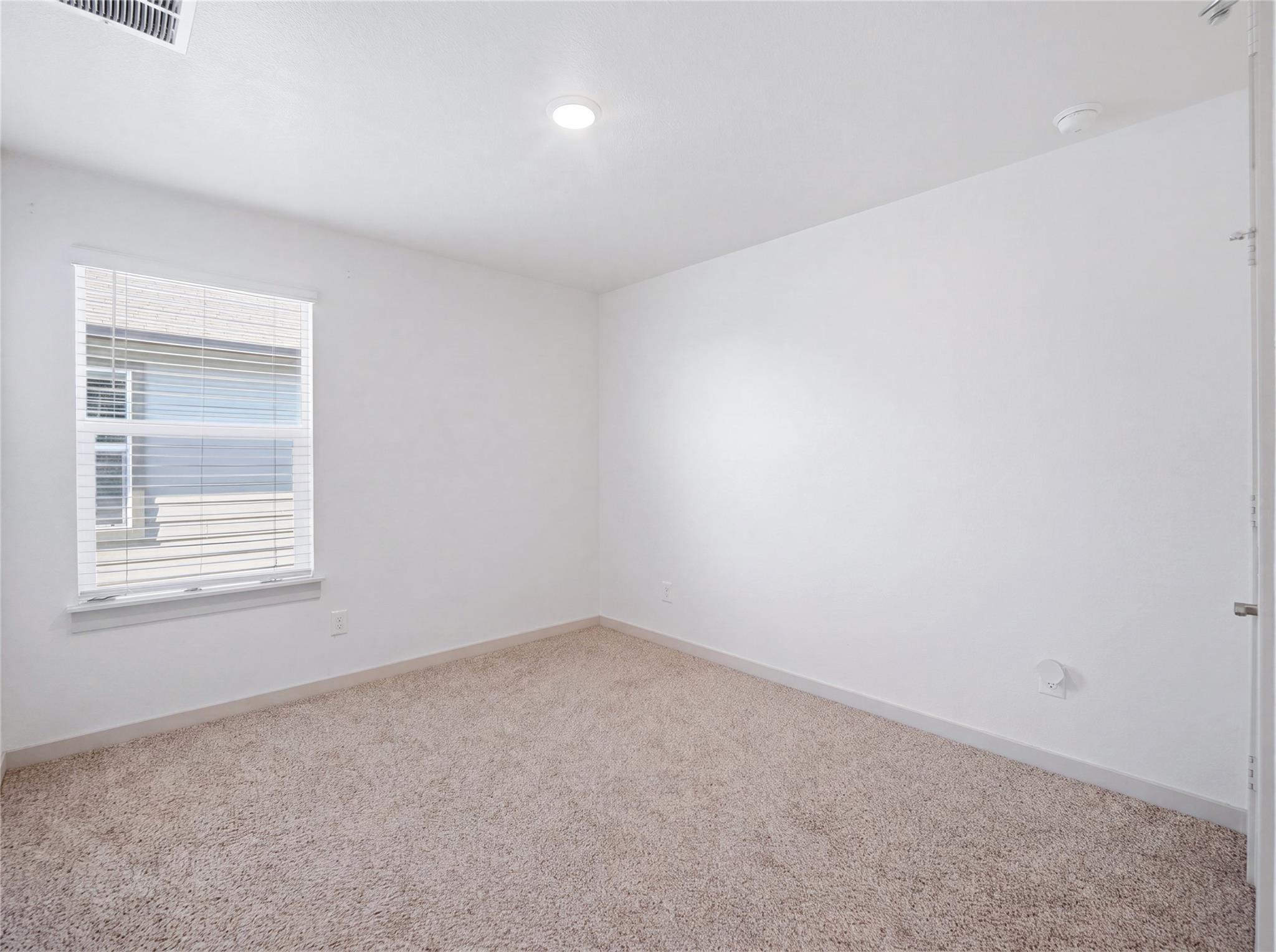515 Millbrook Blvd Property Photo 23