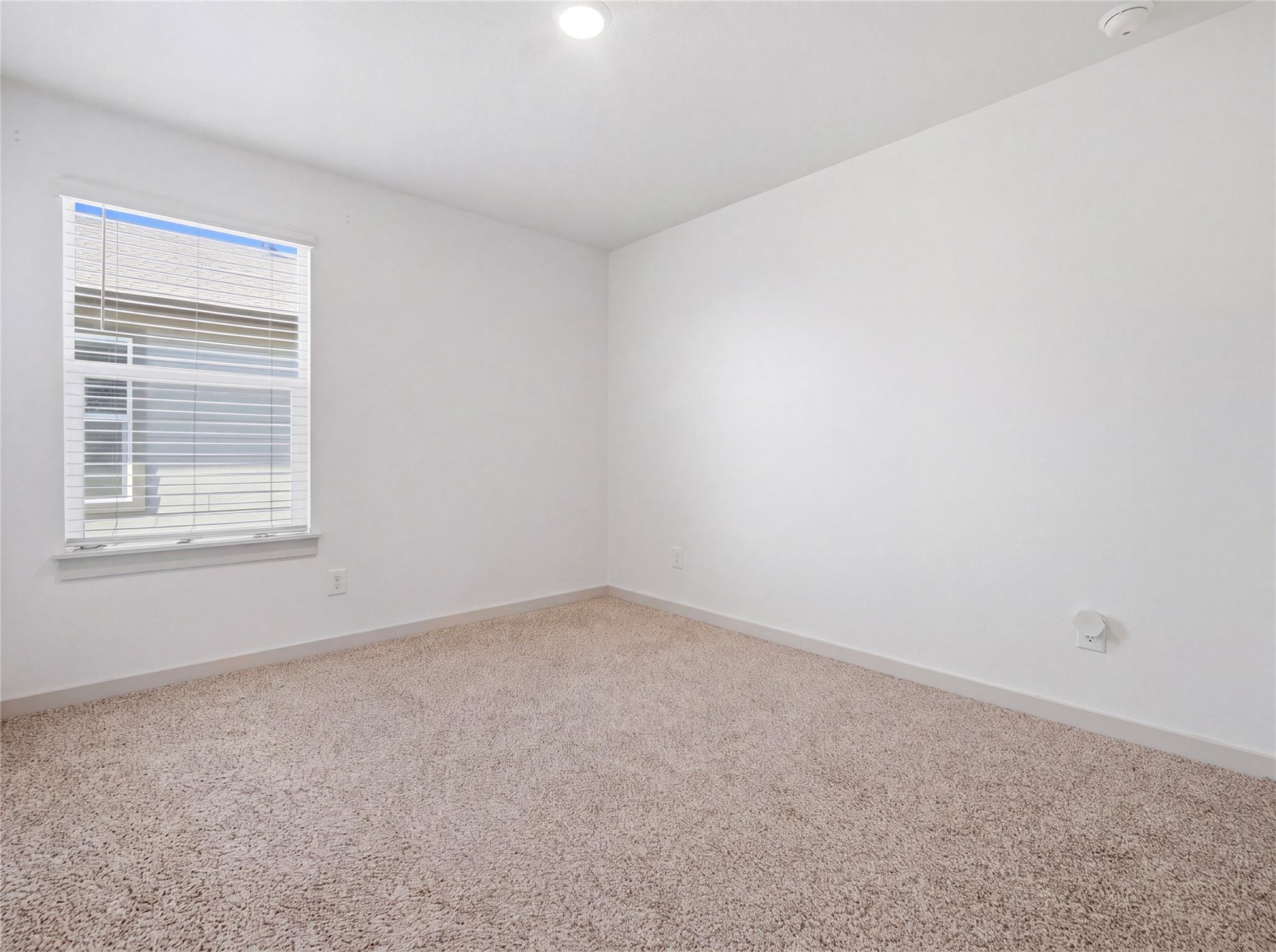 515 Millbrook Blvd Property Photo 25