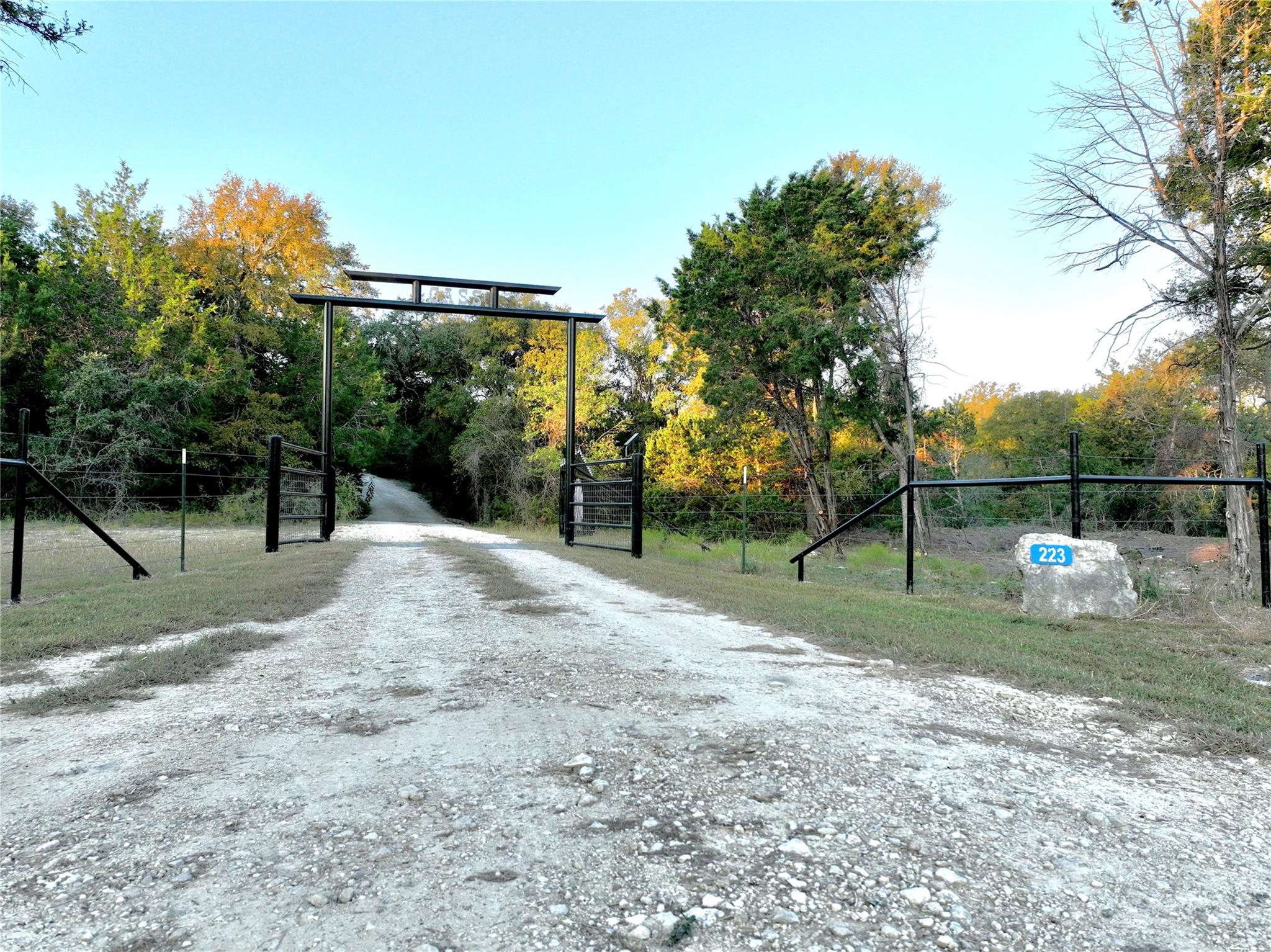 223 Private Road 3449 Property Photo
