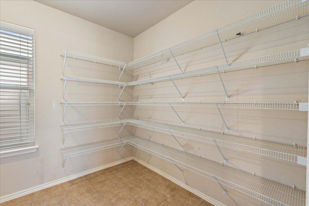 1421 Huckleberry Ln Property Photo 12