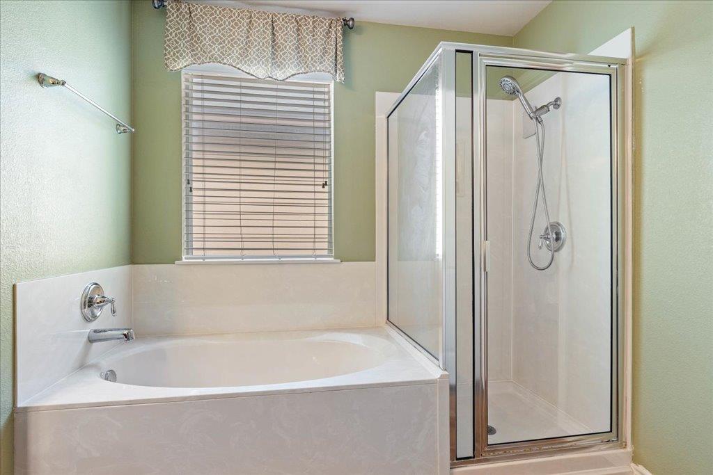 1421 Huckleberry Ln Property Photo 21
