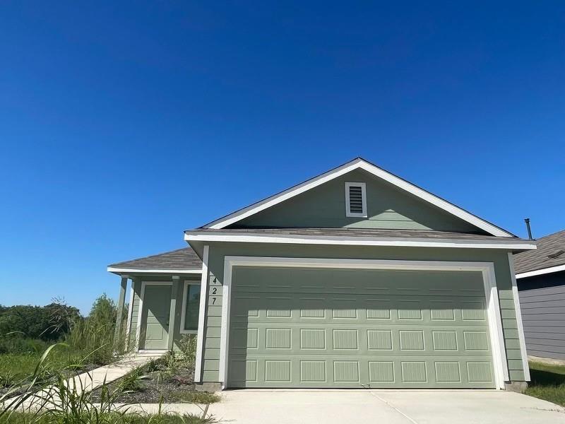 427 Gabbro GDNS Property Photo 1