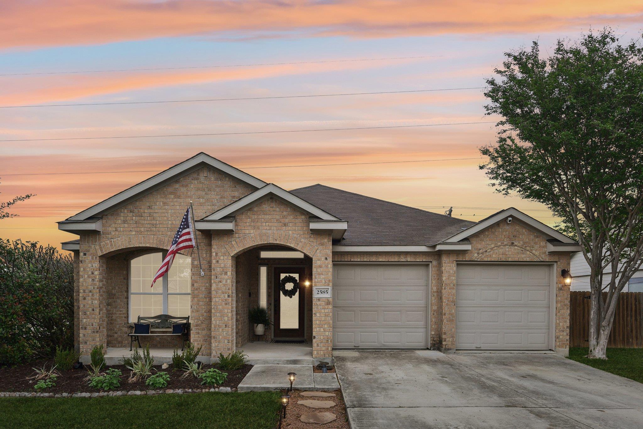 2585 White Wing Way Property Photo 1