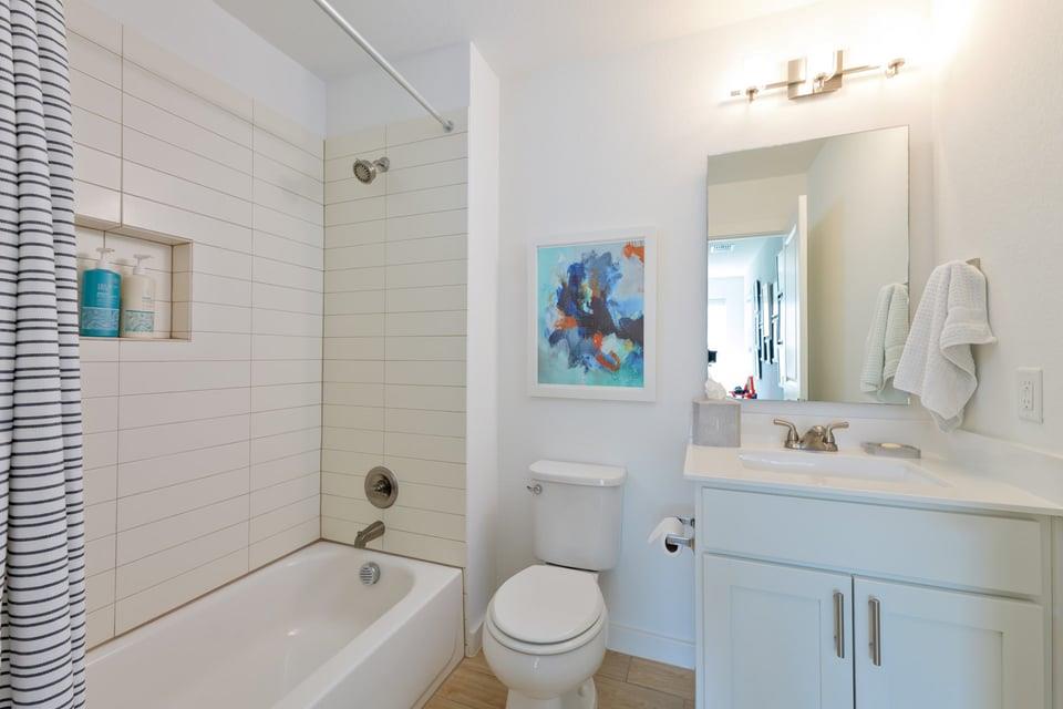 7204 Lombard Ln Property Photo 29