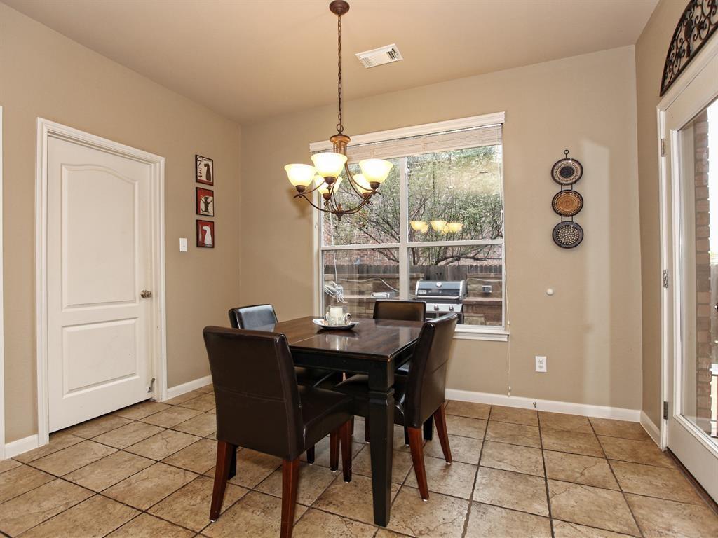 2622 Crestfield Pl Property Photo 7