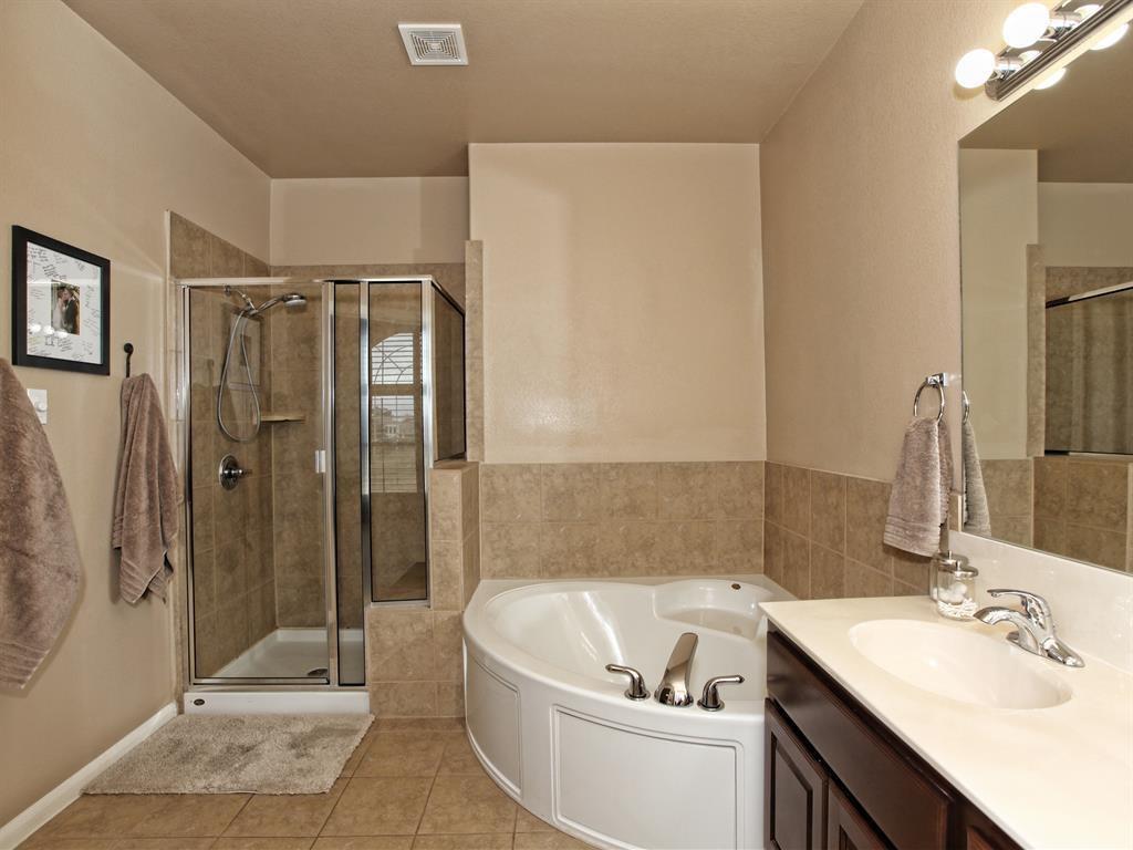 2622 Crestfield Pl Property Photo 18