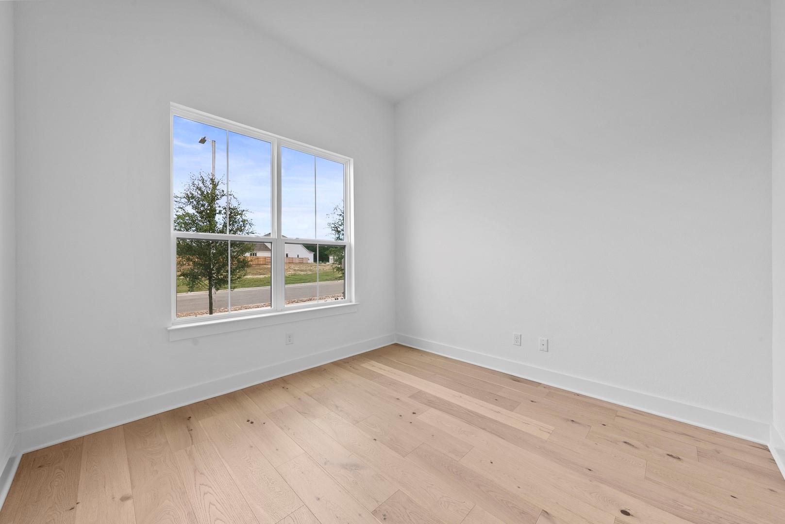 1345 Sweet Violet Dr Property Photo 14