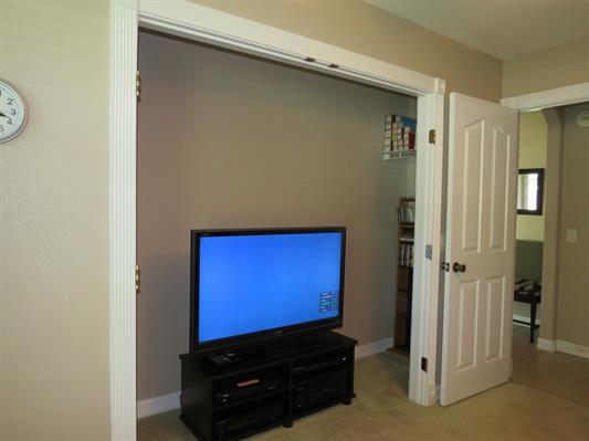 220 W Lakecrest Dr Property Photo 23