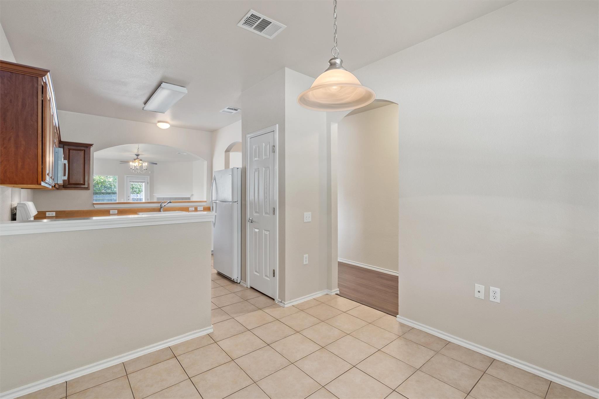 10936 Furrow Hill Dr Property Photo 7