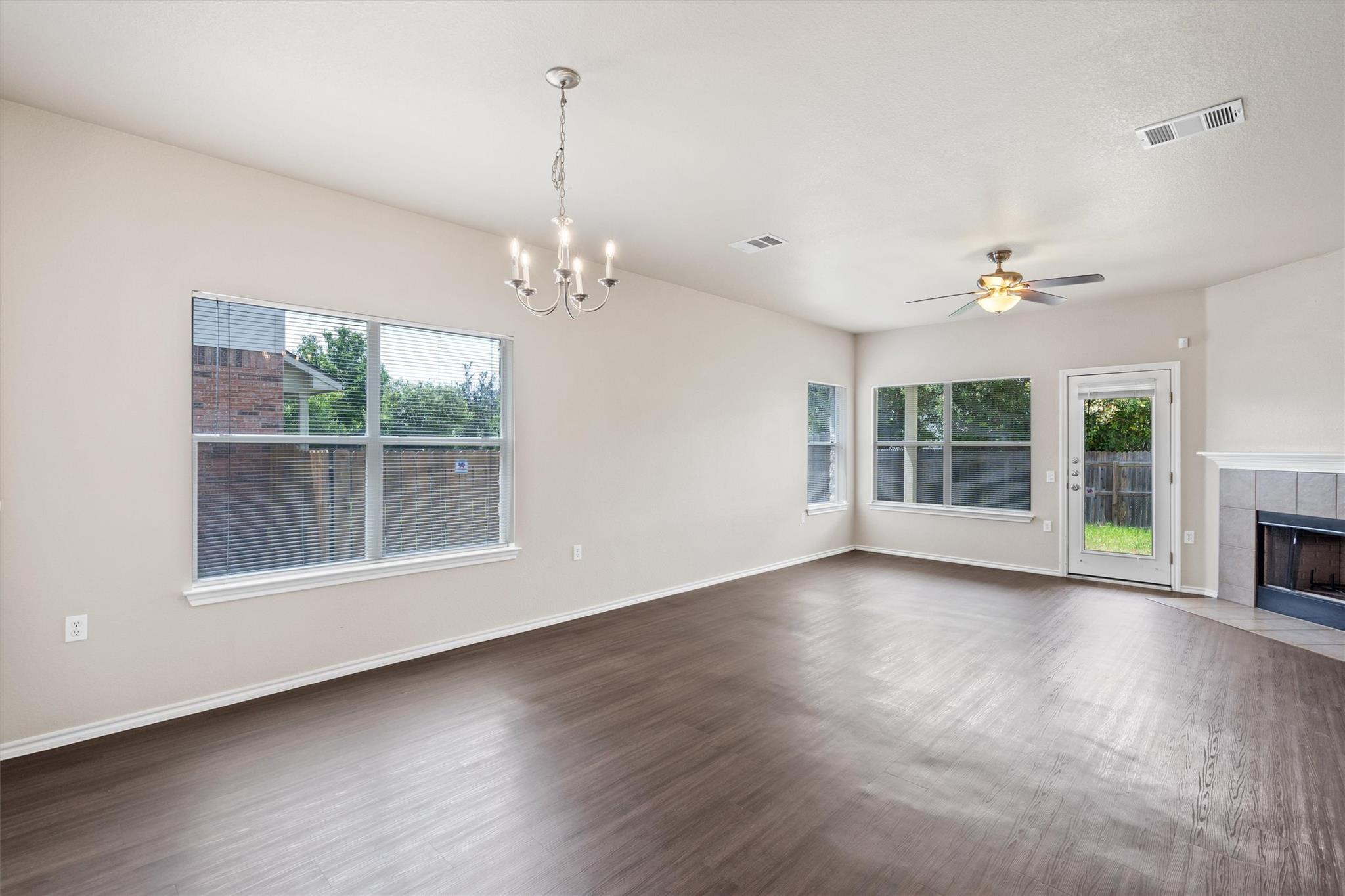 10936 Furrow Hill Dr Property Photo 12
