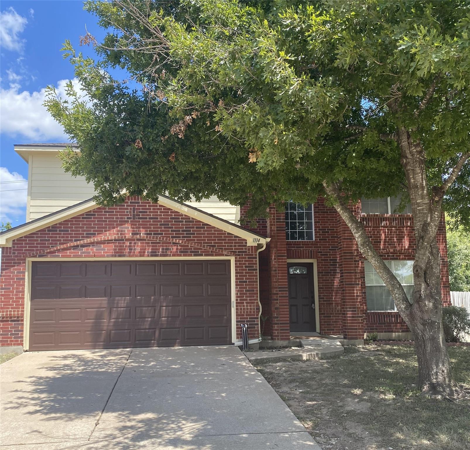 1114 Olympic Dr Property Photo