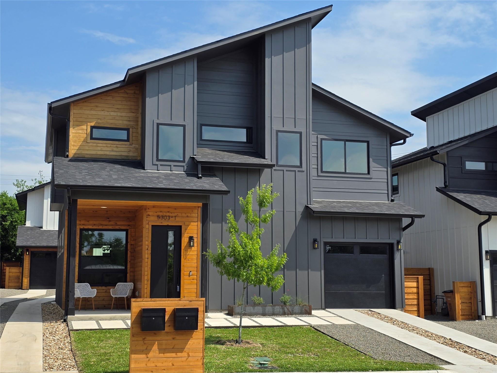 Real Estate Main Image