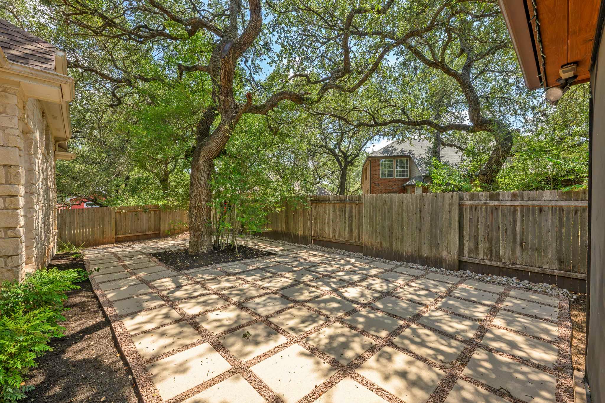 9704 Cinnabar Trl Property Photo 32