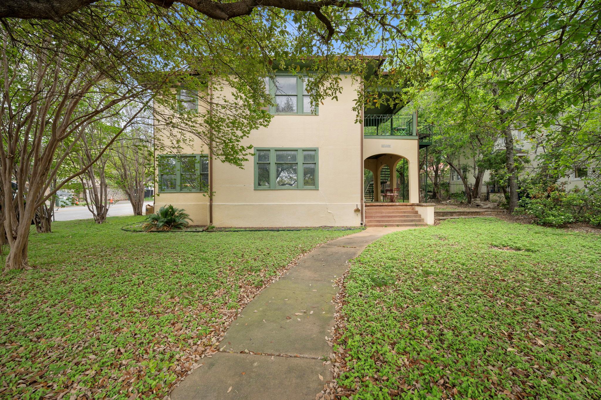 1520 Enfield Rd Property Photo 1