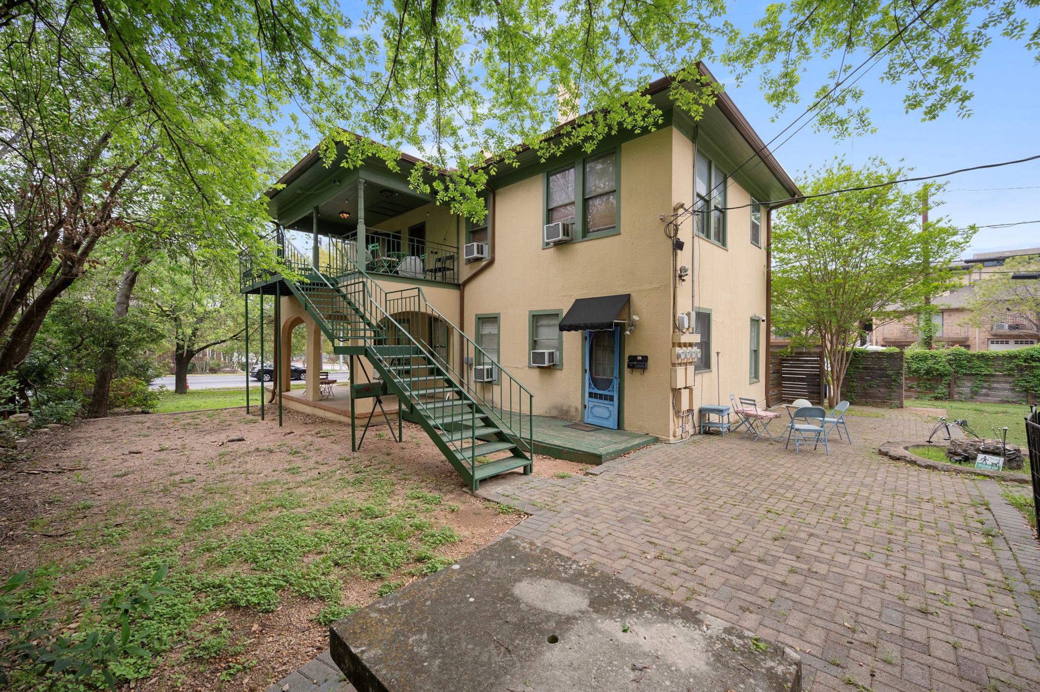 1520 Enfield Rd Property Photo 22