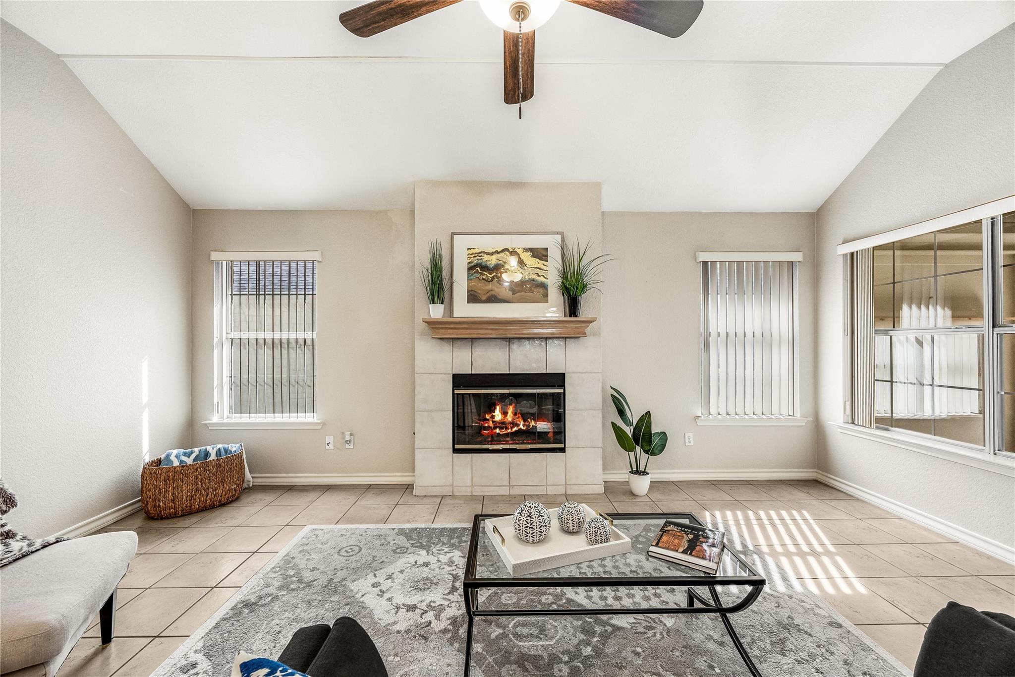 209 Village Dr Property Photo 6