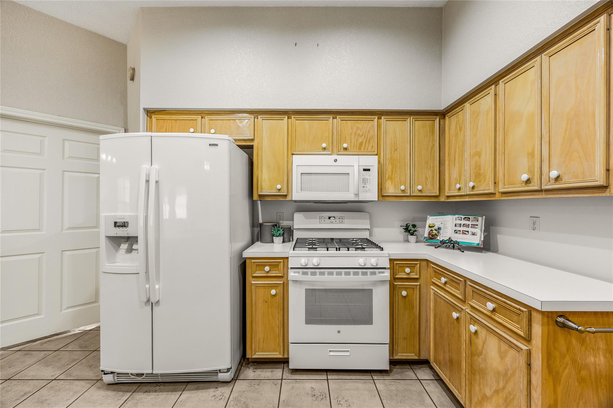 209 Village Dr Property Photo 12