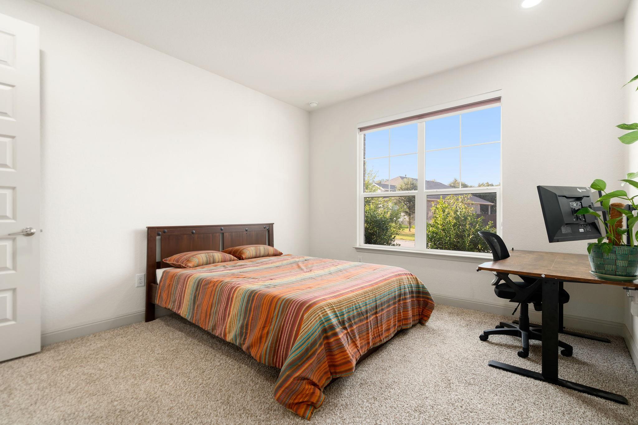 1633 Weavers Bnd Property Photo 15