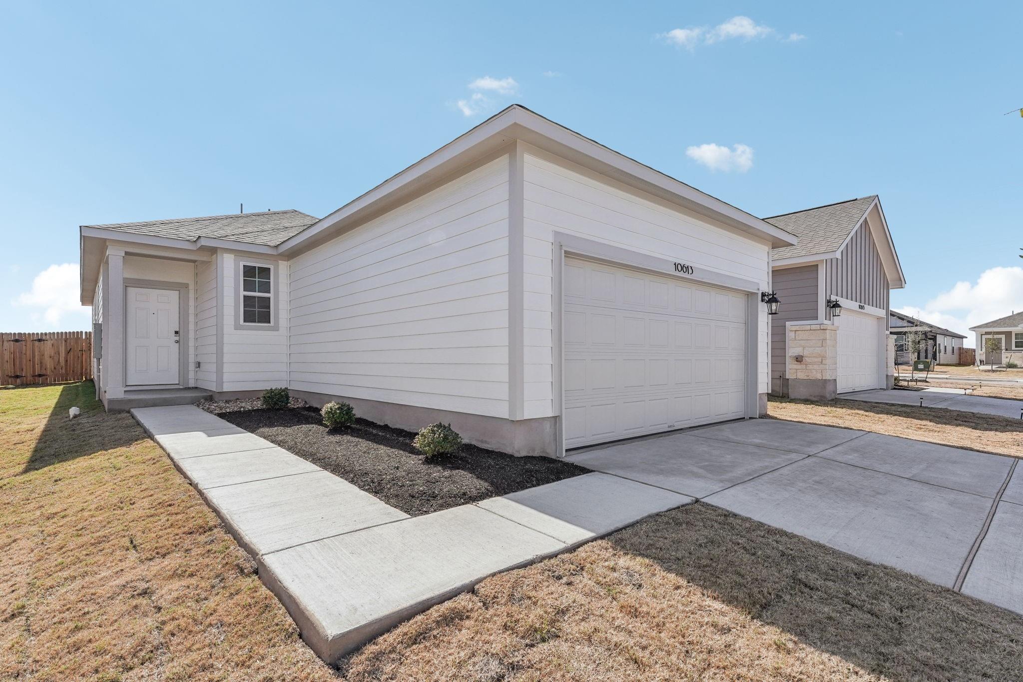 10613 Best Bet DR Property Photo 1