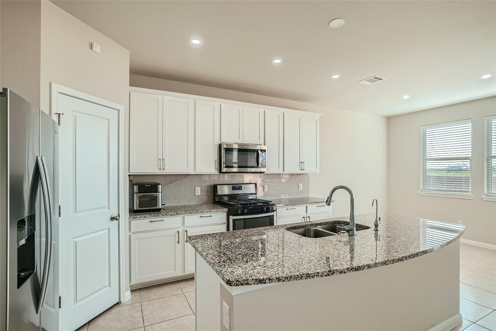 12317 Caldera Way Property Photo 7