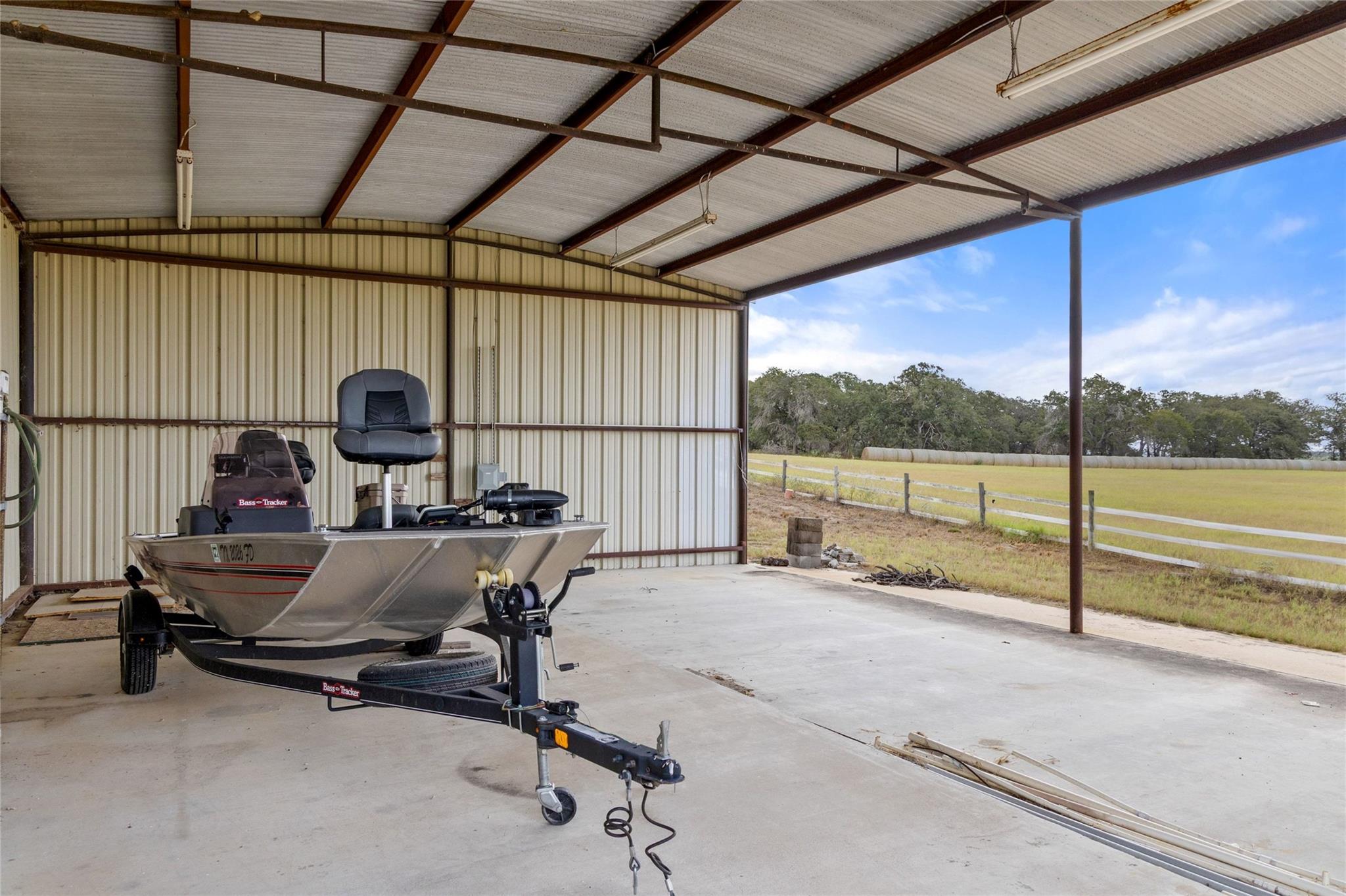 18000 Fm 112 None Property Photo 11