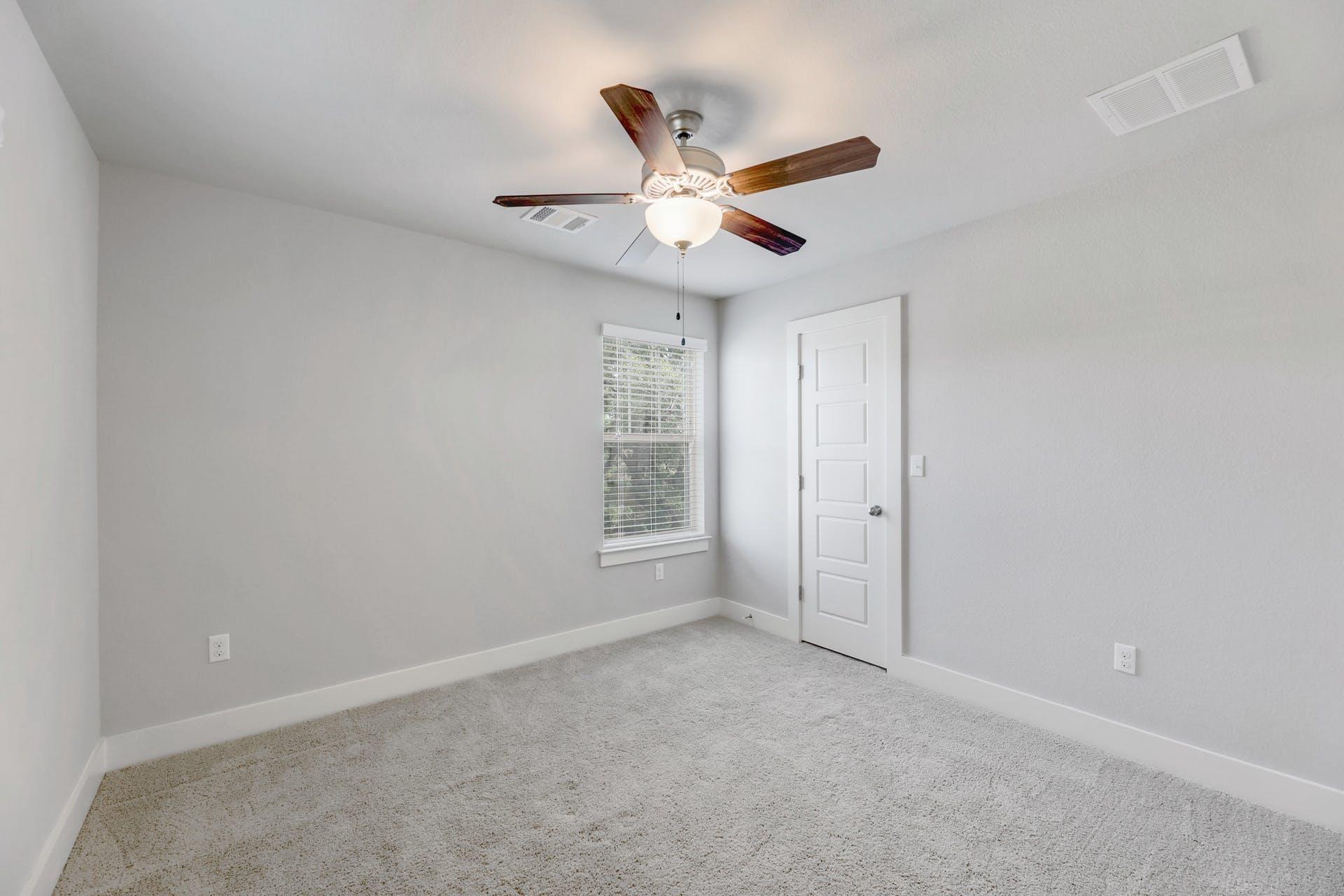 10503 Larue Pass Property Photo 16