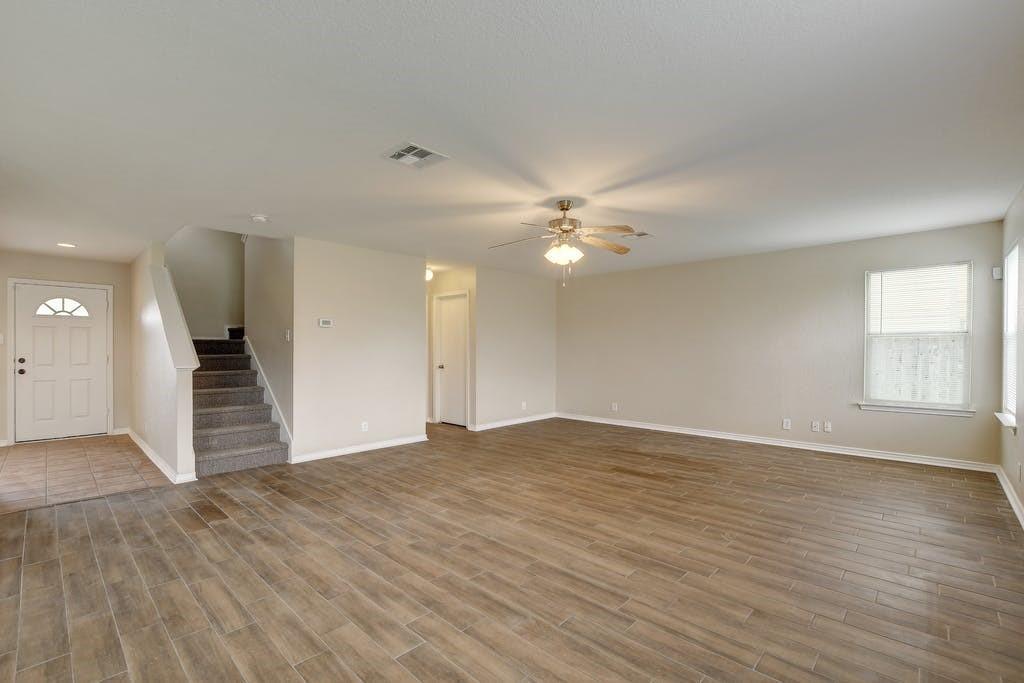 100 Pimlico None Property Photo 5