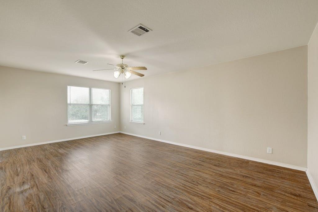 100 Pimlico None Property Photo 12