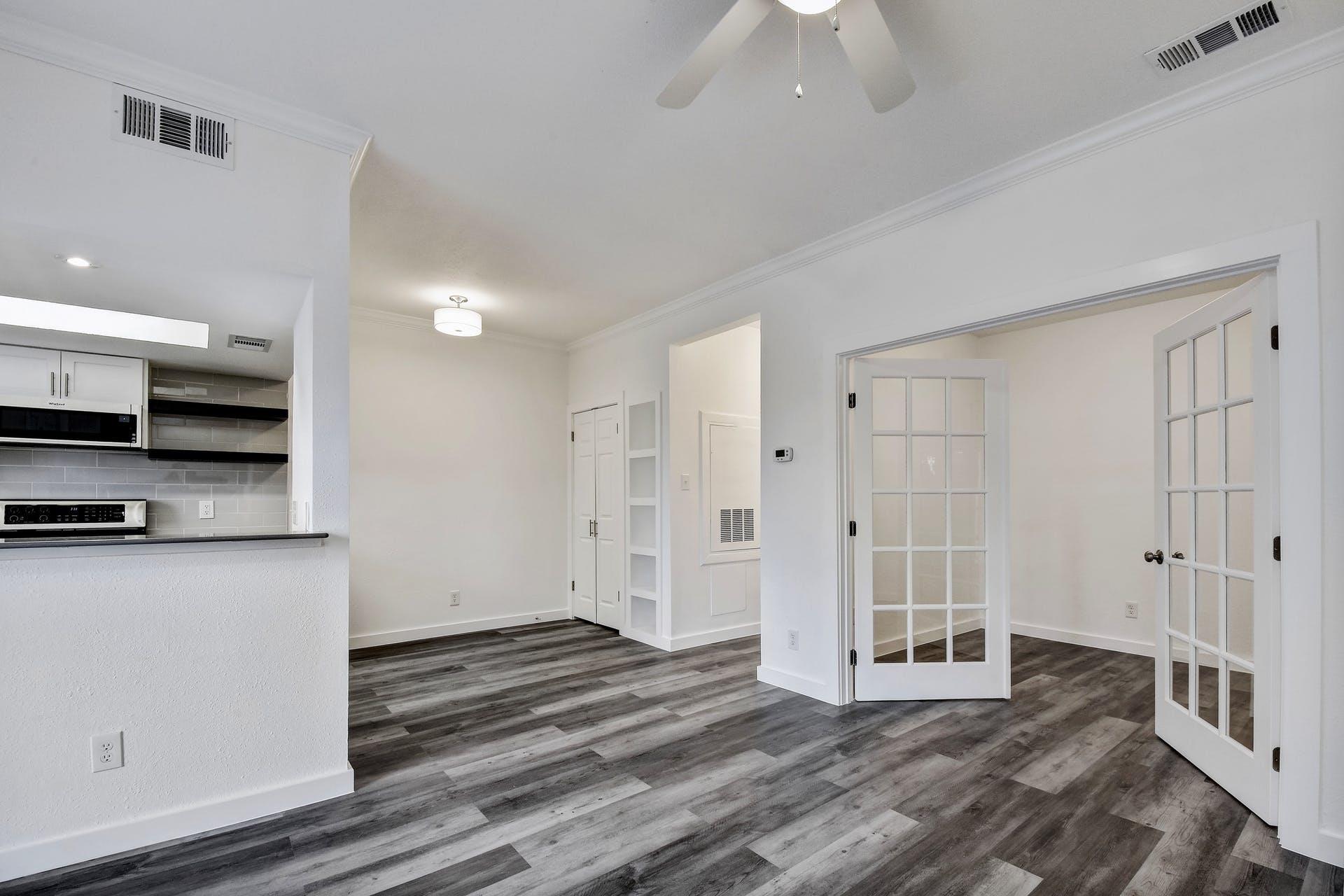 3840 Far West Blvd #215 Property Photo 9