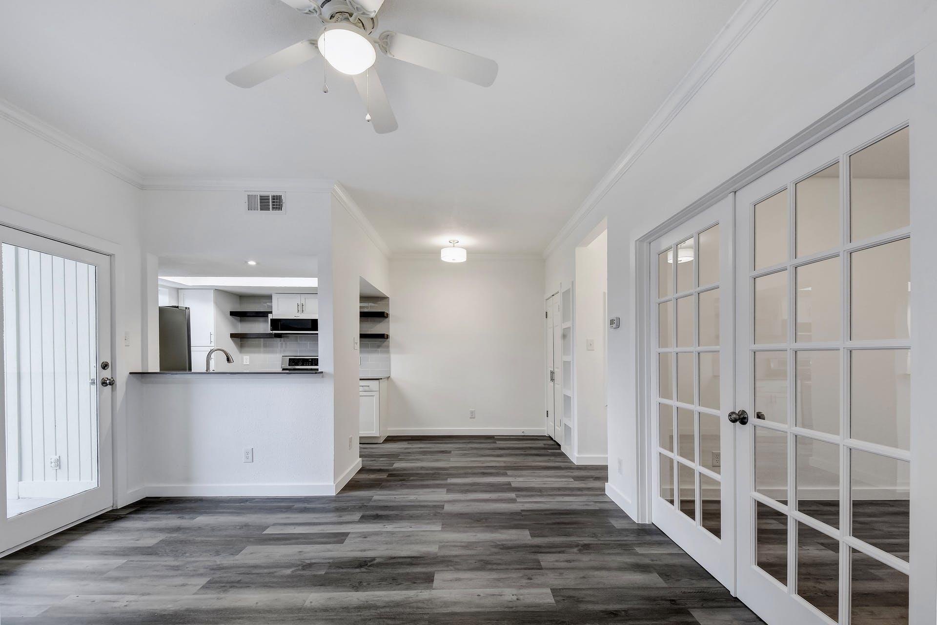 3840 Far West Blvd #215 Property Photo 12