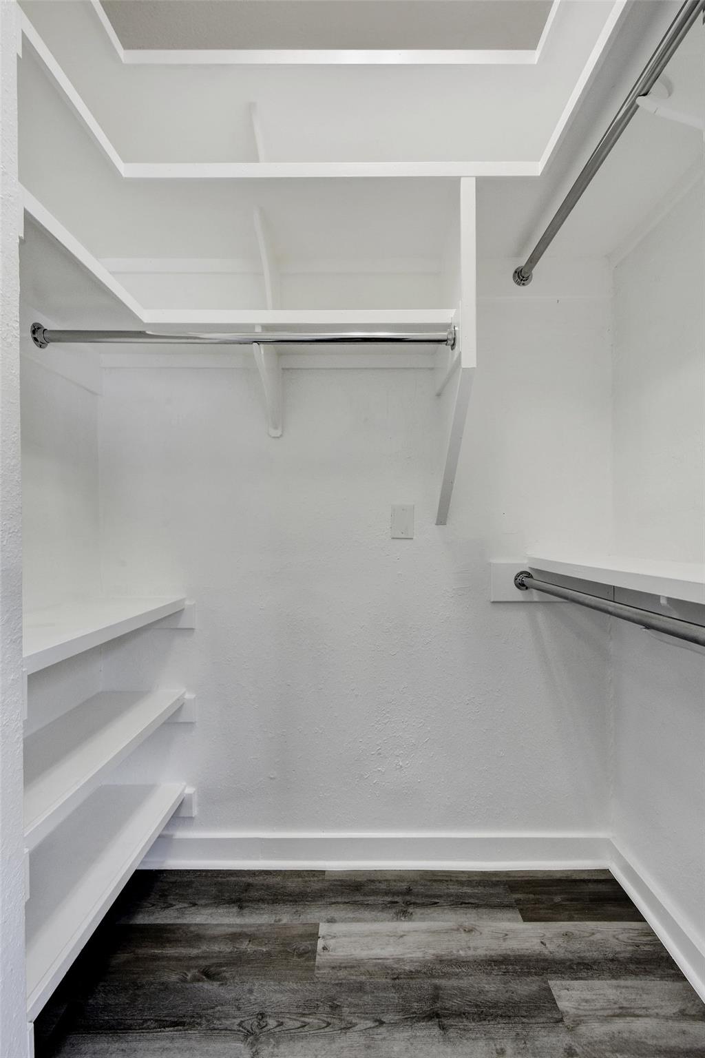 3840 Far West Blvd #215 Property Photo 19
